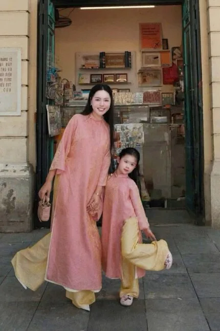 Set đồ cho mẹ và bé