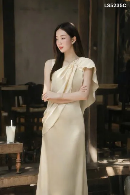 Váy lụa